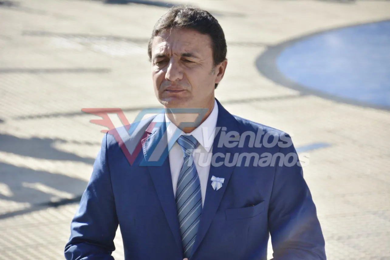 8A66643F-929A-41C4-970C-1FFE5EC9B85B