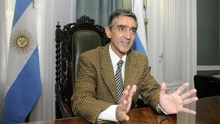 NAZUR