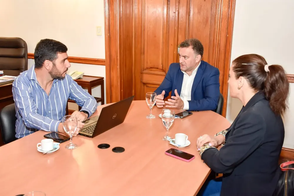 979455d6-d340-46db-b32d-51cd6e3dc782