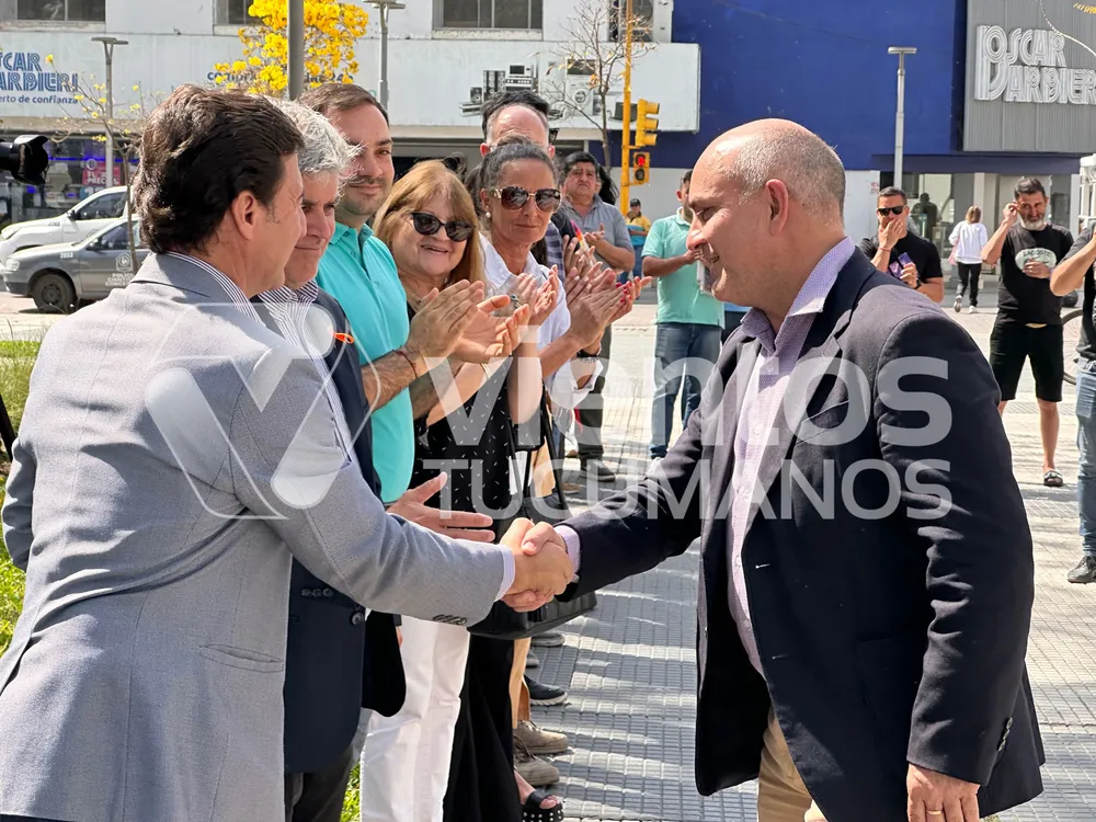 intendente Alejandro Molinuevo Roberto Sánchez