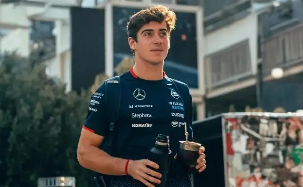 f 3